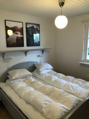 Sovrum 1 med dubbelsäng