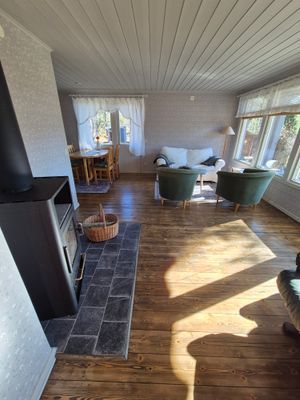 kamin i vardagsrummet