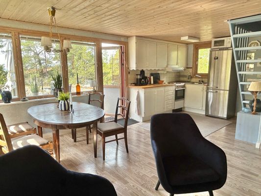 Stuga på skärgårdsön Torö med strand nedanför! - Bild 12