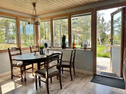 Stuga på skärgårdsön Torö med strand nedanför! - Bild 11