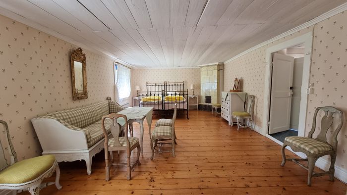 Hyr denna stuga i Motala på 60 m². 4 sängplatser. 6 400 - 9 000 kr per vecka. Se bilder och tillgänglighet här.