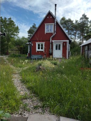 Bild 3 på lungt lilla röda villa på norra Gotland