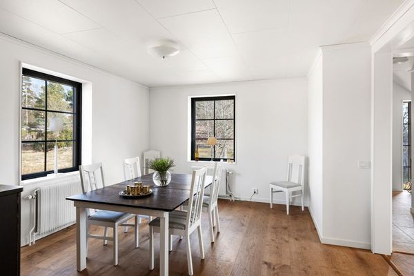 Nyrenoverat hus vid Marholmen - Bild 12