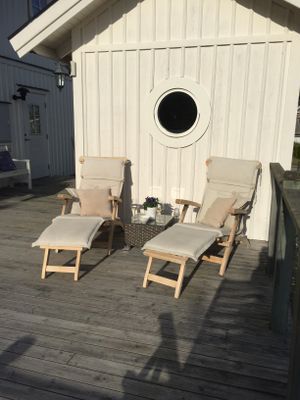 En fin plats västläge i solen vid lillstugan