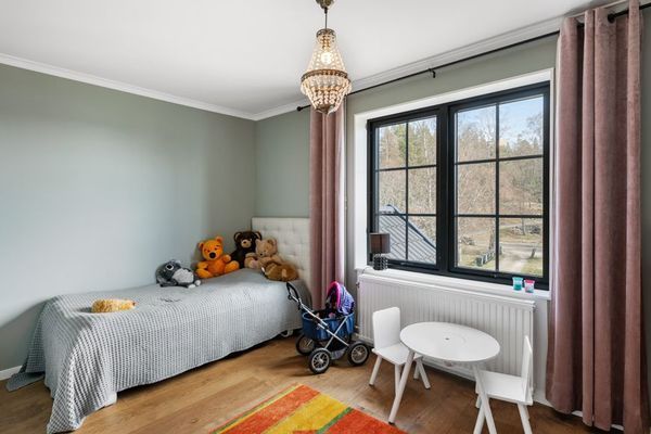 Nyrenoverat hus vid Marholmen - Bild 17