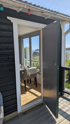 Liten pärla nära havet med  havsutsikt. - Bild 8