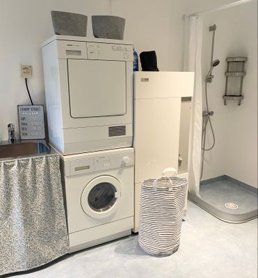 Semesterhus med uppvärmd pool i Köpingsvik 💦 - Bild 23