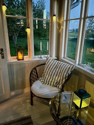 Verandan kvällstid.