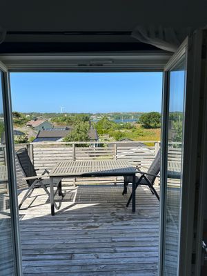 Hus på Lyrön med tillhörande sjöbod/brygga - Bild 13