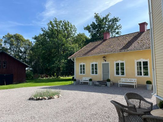 Elegant och nyrenoverad gammal lanthandel - Bild 29