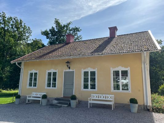 Elegant och nyrenoverad gammal lanthandel - Bild 24