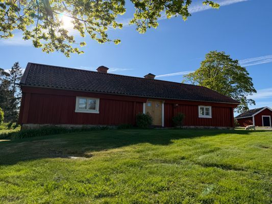 Stuga på landet - nära Kolmården