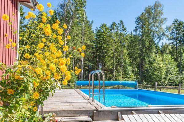 Fint hus med pool - Bild 12