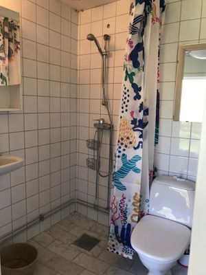 Charmig liten gårdslägenhet 400 m från ringmuren - Bild 7