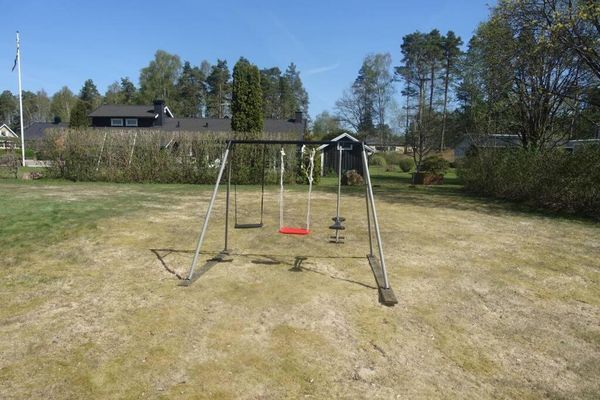 150 m till badsjö och 2,5 km till Isabergtoppen - Bild 27