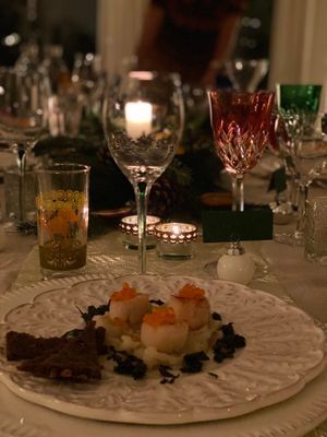 Stort strandnära sommarhus med härlig trädgård - Bild 38