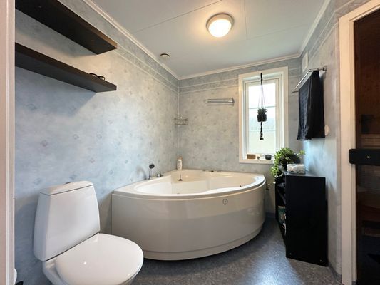 Mysig stuga nära vackra Fjällbacka | SE09044 - Bild 7