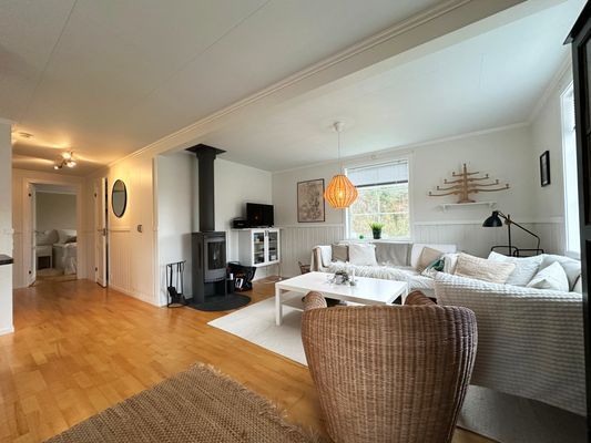 Mysig stuga nära vackra Fjällbacka | SE09044 - Bild 9