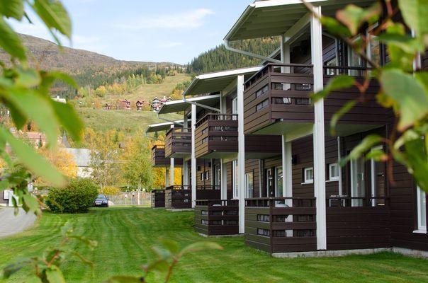Hyr denna stuga i Åre på 78 m². 4-6 sängplatser. Från 18 000 kr per vecka. Se bilder och tillgänglighet här.