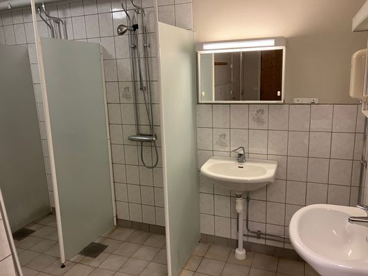 Plats för många i direkt närhet till skog och sjö! - Bild 9