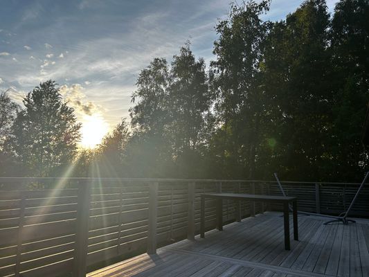 Mysig stuga mitt i naturen, nära hav och golf - Bild 12