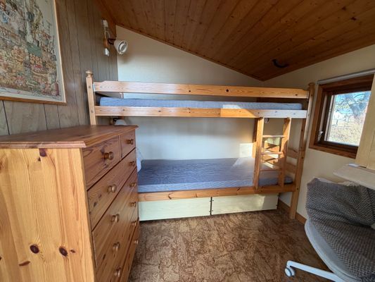 Stuga med fri havsutsikt och nära till badstrand - Bild 8