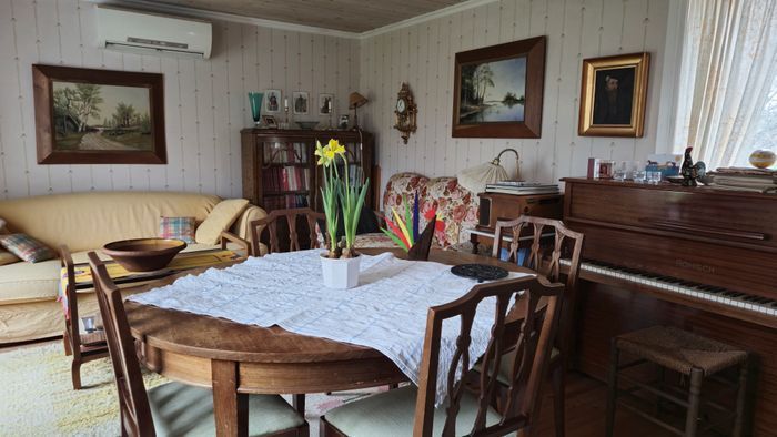 Hus med sjöutsikt i vackra Grangärde - Bild 7