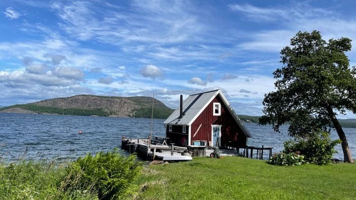Charmigt Semesterhus med bastu och trädgård - Bild 30