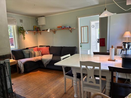 Hus med 4+2 bäddar, sjönära - Bild 9