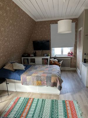 Central familjevänlig villa i Visby - Bild 8