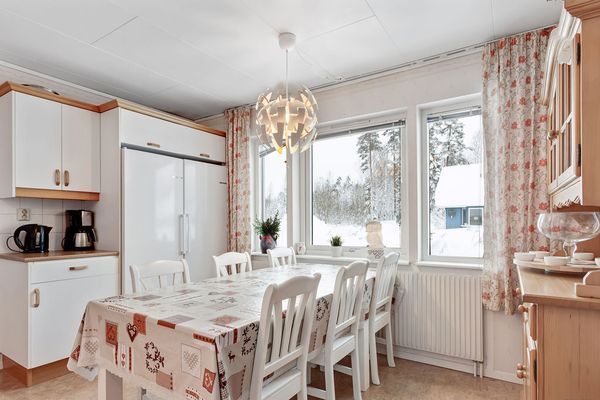 Stort hus nära Kungsberget, 5 sovrum - Bild 7