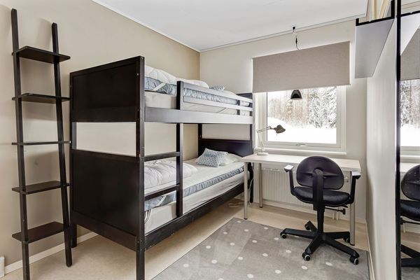 Stort hus nära Kungsberget, 5 sovrum - Bild 13