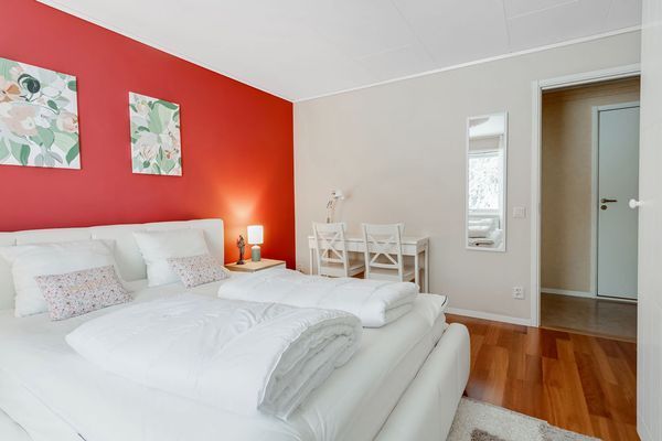 Stort hus nära Kungsberget, 5 sovrum - Bild 9