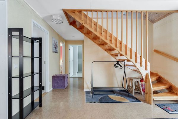 Stort hus nära Kungsberget, 5 sovrum - Bild 46