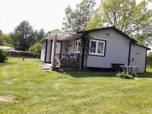 Liten mysig stuga på landet