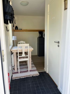 Liten mysig sjönära stuga - Bild 6