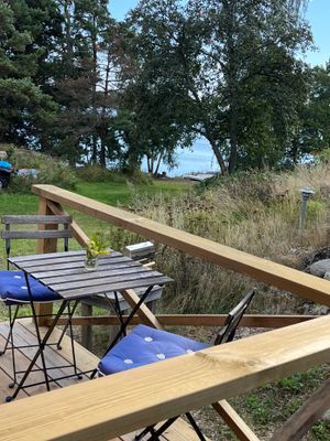 Hyr denna stuga i Nynäshamn på 13 m². 2 sängplatser. Pris ej tillgängligt. Se bilder och tillgänglighet här.