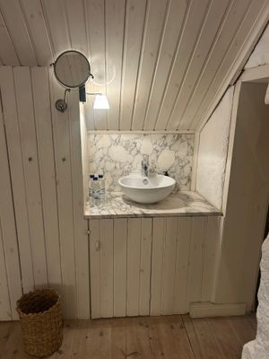 Unikt gårdshus - sthlms södra skärgård - Bild 15