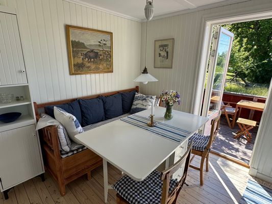25 meter till havet. Diskmaskin. Roddbåt + kanot. - Bild 8