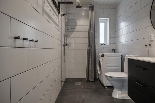 Storhus & Lillhus (8+2 bäddar) med vedeldad bastu - Bild 8