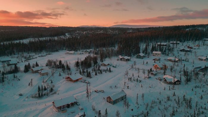 Storhus & Lillhus (8+2 bäddar) med vedeldad bastu - Bild 45