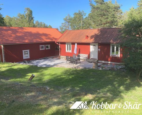 Två mysiga stugor, 400m till hav | SE09118