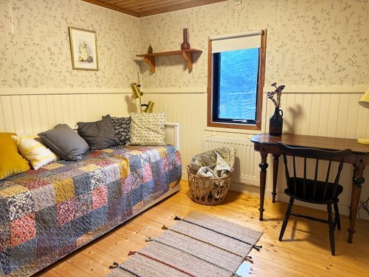 Bild 4 på Stuga vid skogskanten – nära Laholm |SE02119