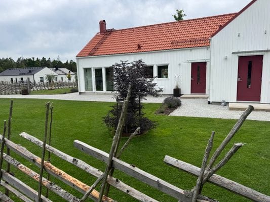 Bild 3 på Villa med 12 bäddar och pool i Gnisvärd!