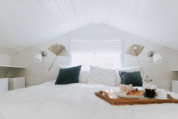 Bild 3 på Charmigt rött svenskt hus i skogen