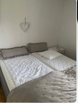 Fin välplanerad stuga med lantligt läge - Bild 16