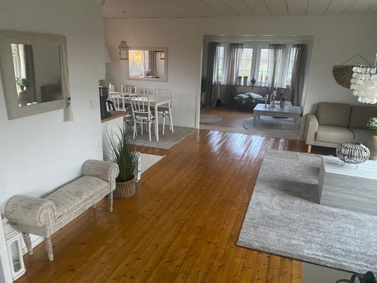 Fin välplanerad stuga med lantligt läge - Bild 11