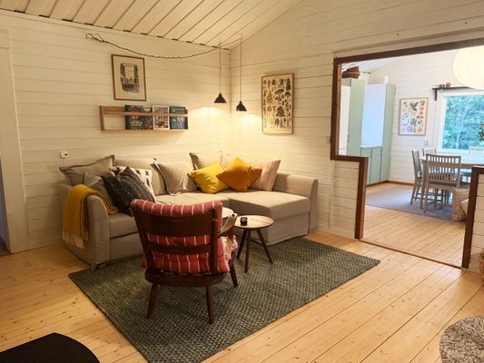 Bild 3 på Stuga vid skogskanten – nära Laholm |SE02119