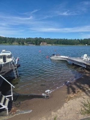 Golfvägen Ingarö, Sjöglimt nära golfbana - Bild 24
