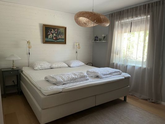 Modernt hus i Torslunda med pool - Bild 16